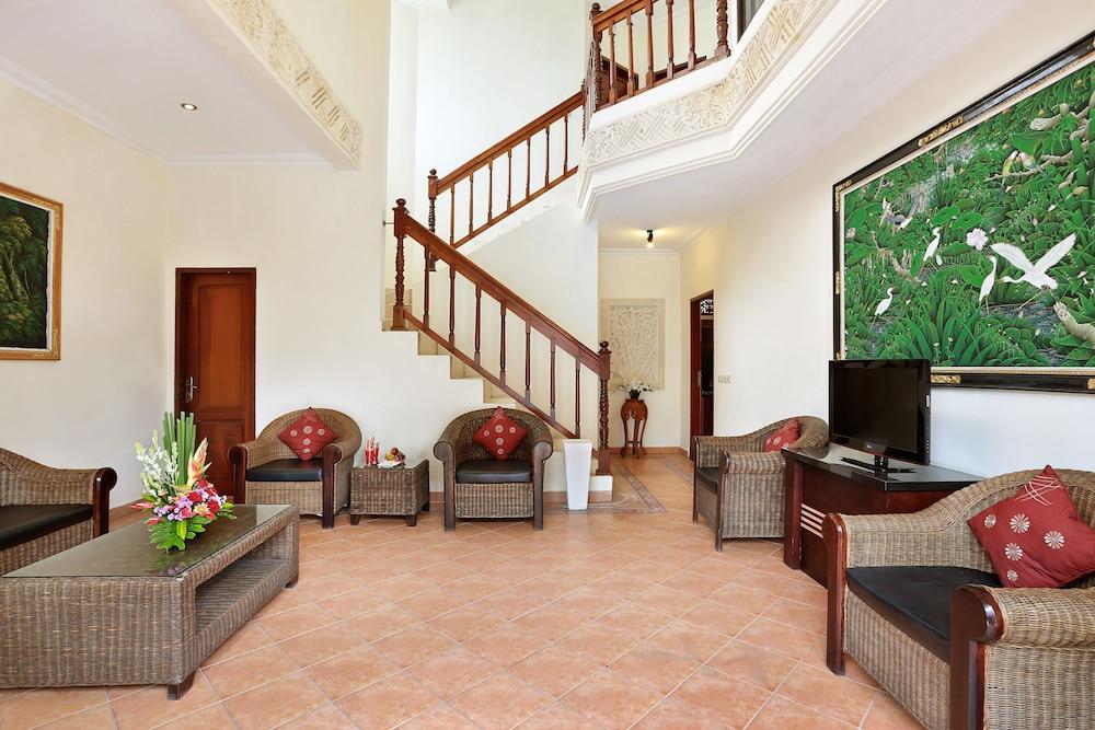 The Batu Belig Hotel & Spa Seminyak Exterior foto