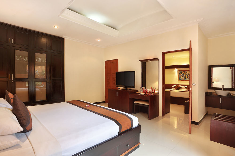 The Batu Belig Hotel & Spa Seminyak Exterior foto